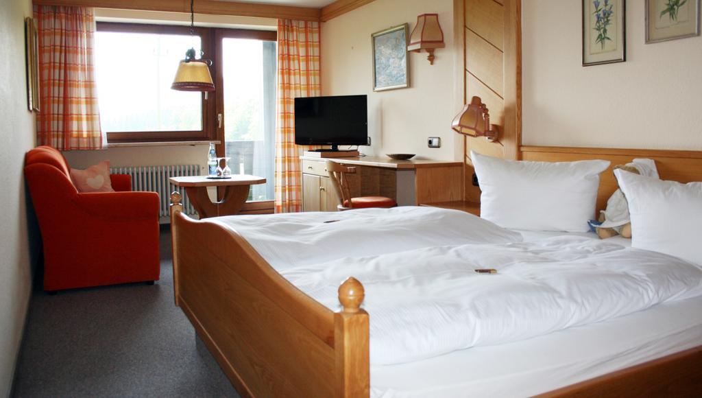 Berghotel Maderhalm Garni Όμπερσντορφ Δωμάτιο φωτογραφία