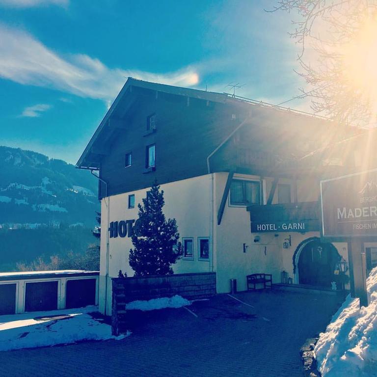 Berghotel Maderhalm Garni Όμπερσντορφ Εξωτερικό φωτογραφία